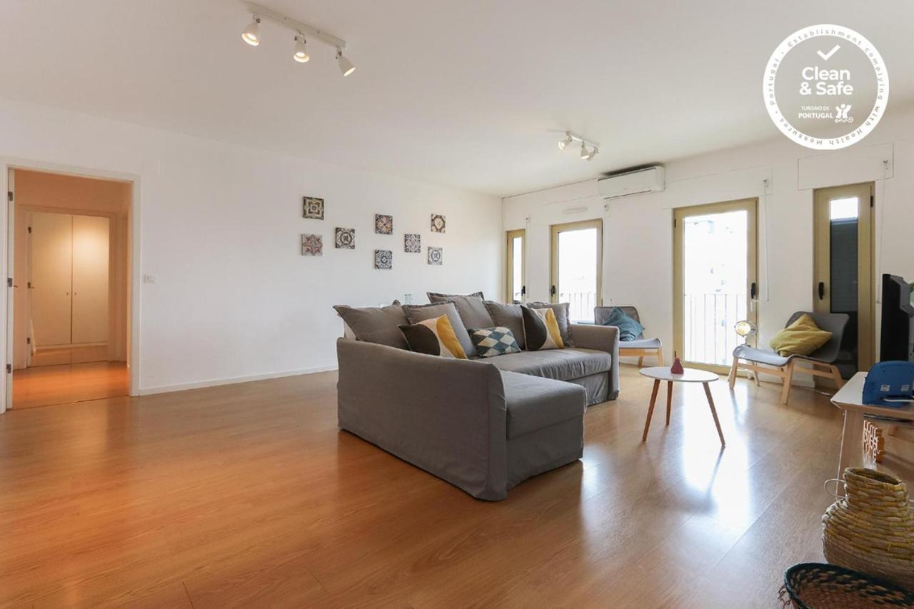 Modern & Bright Avenidas Novas By Homing Lisbon Exterior photo